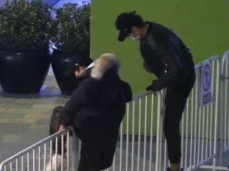 王源魏大勋爆料视频播放,友情与笑料的交织